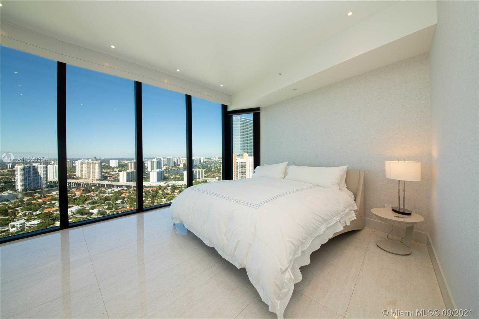 Small Image of 18555 COLLINS AVE #3403, Sunny Isles Beach Number 7