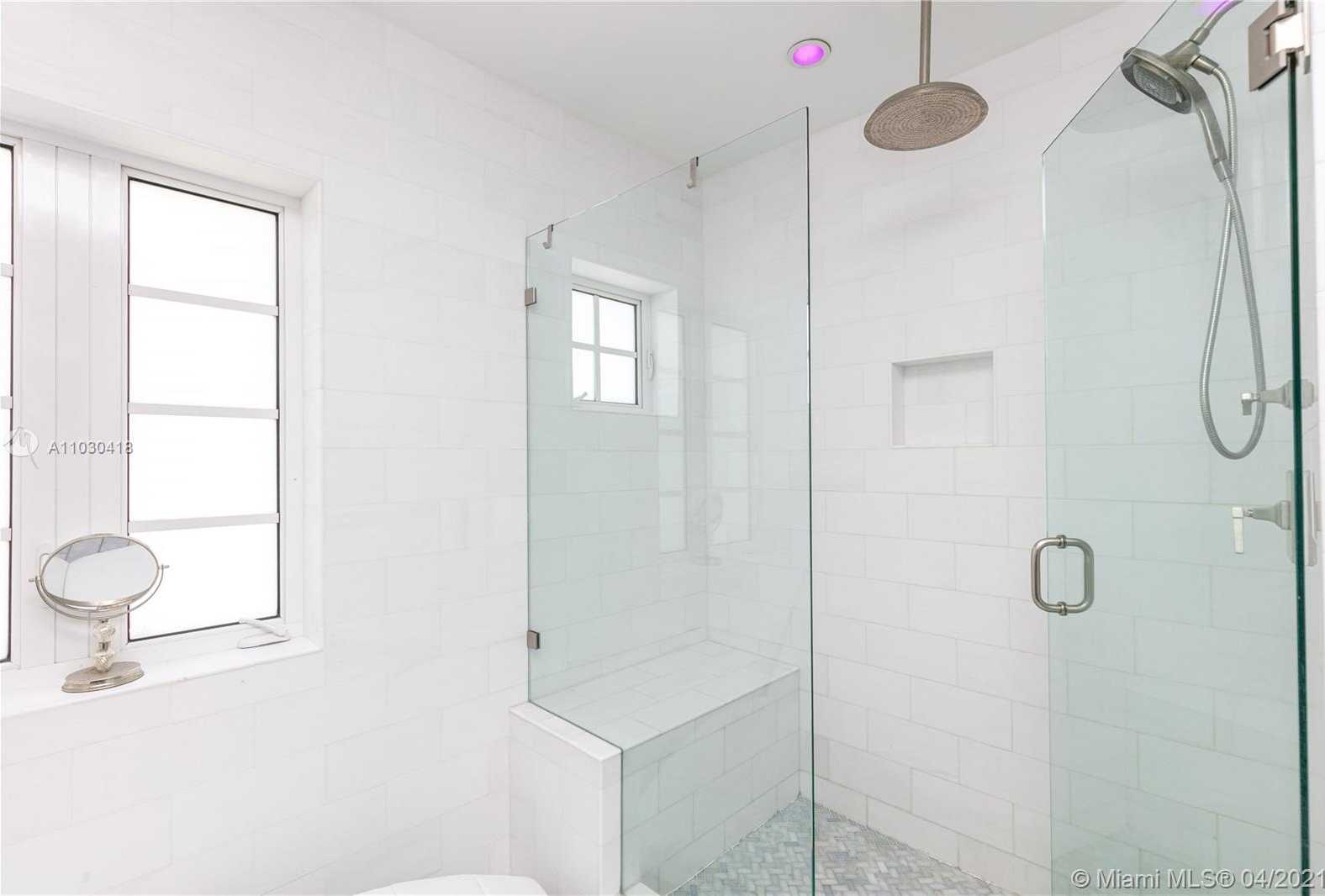 Small Image of 1244 MICHIGAN AVE, Miami Beach Number 12