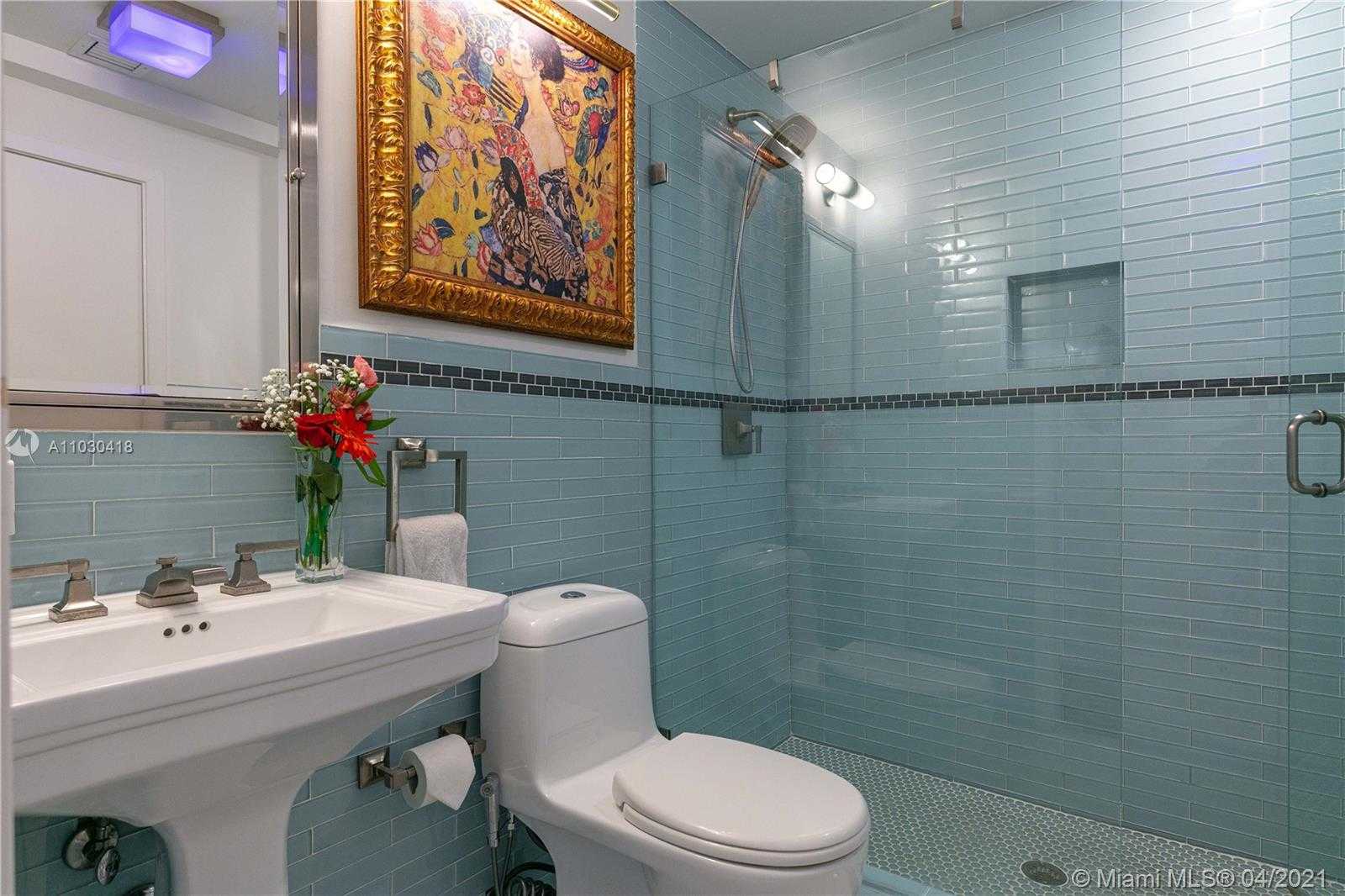 Small Image of 1244 MICHIGAN AVE, Miami Beach Number 21