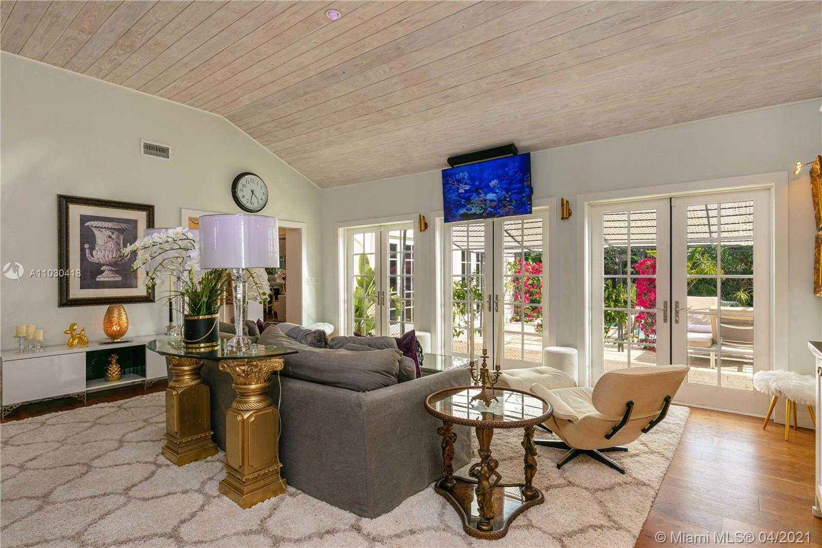 Small Image of 1244 MICHIGAN AVE, Miami Beach Number 32