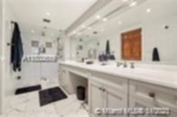 Small Image of 251 CRANDON BLVD #TH160, Key Biscayne Number 3