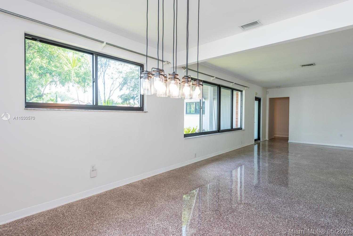 Small Image of 454 NORTH EAST 93 ST, Miami Shores Number 21