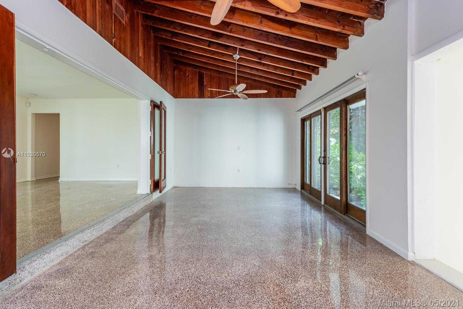 Small Image of 454 NORTH EAST 93 ST, Miami Shores Number 22