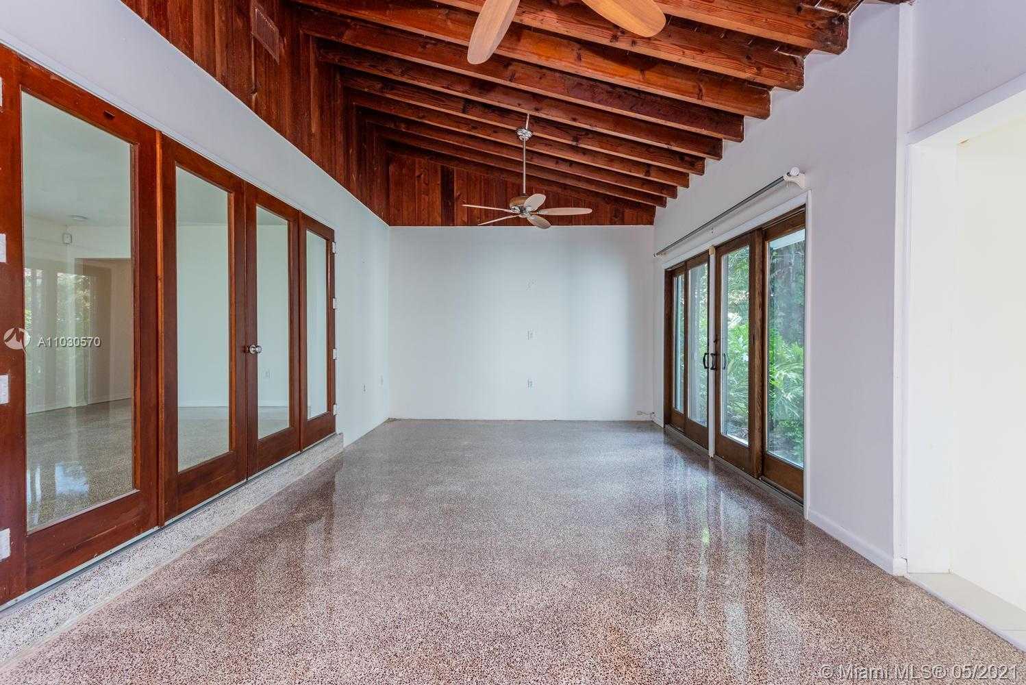 Small Image of 454 NORTH EAST 93 ST, Miami Shores Number 23
