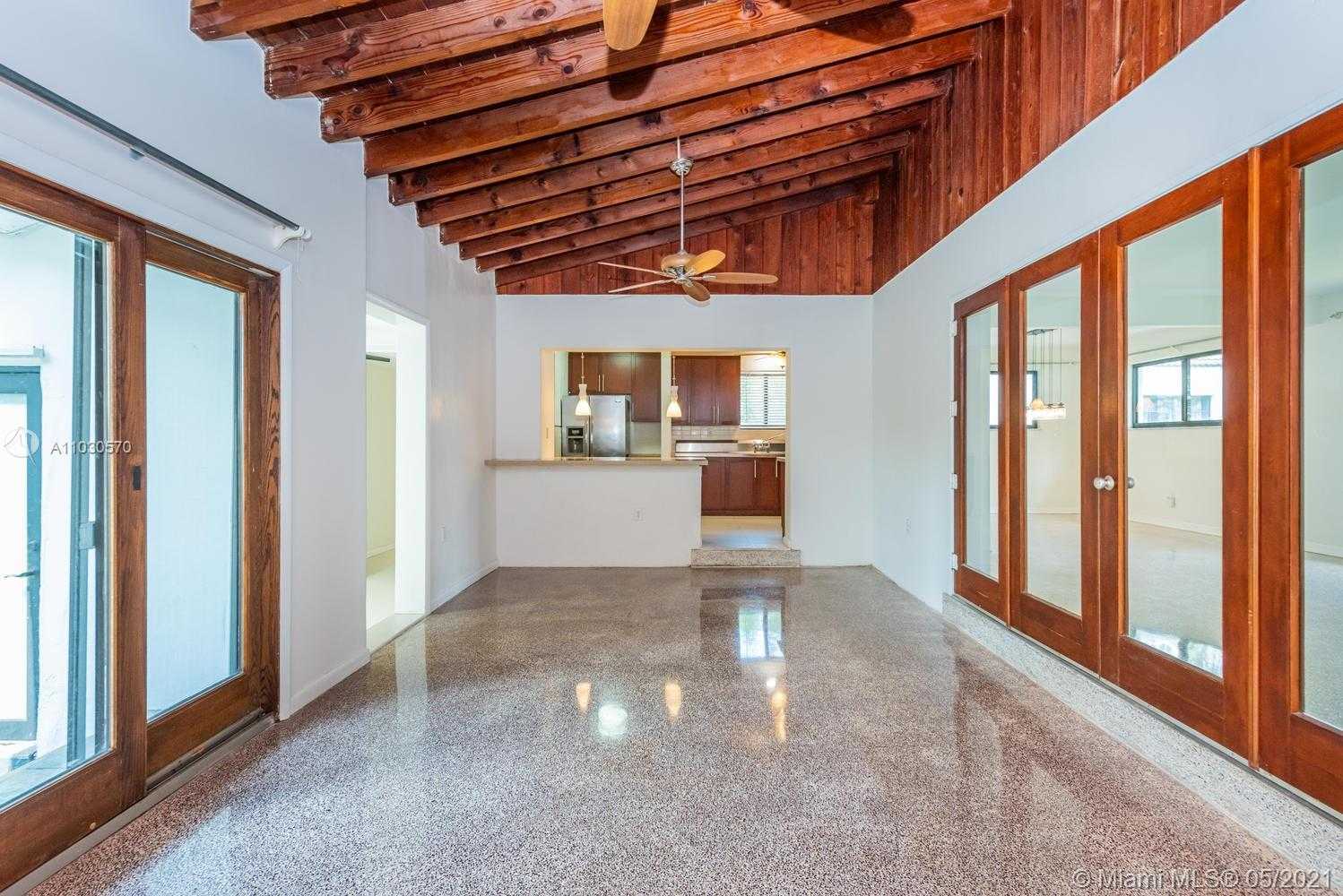 Small Image of 454 NORTH EAST 93 ST, Miami Shores Number 24