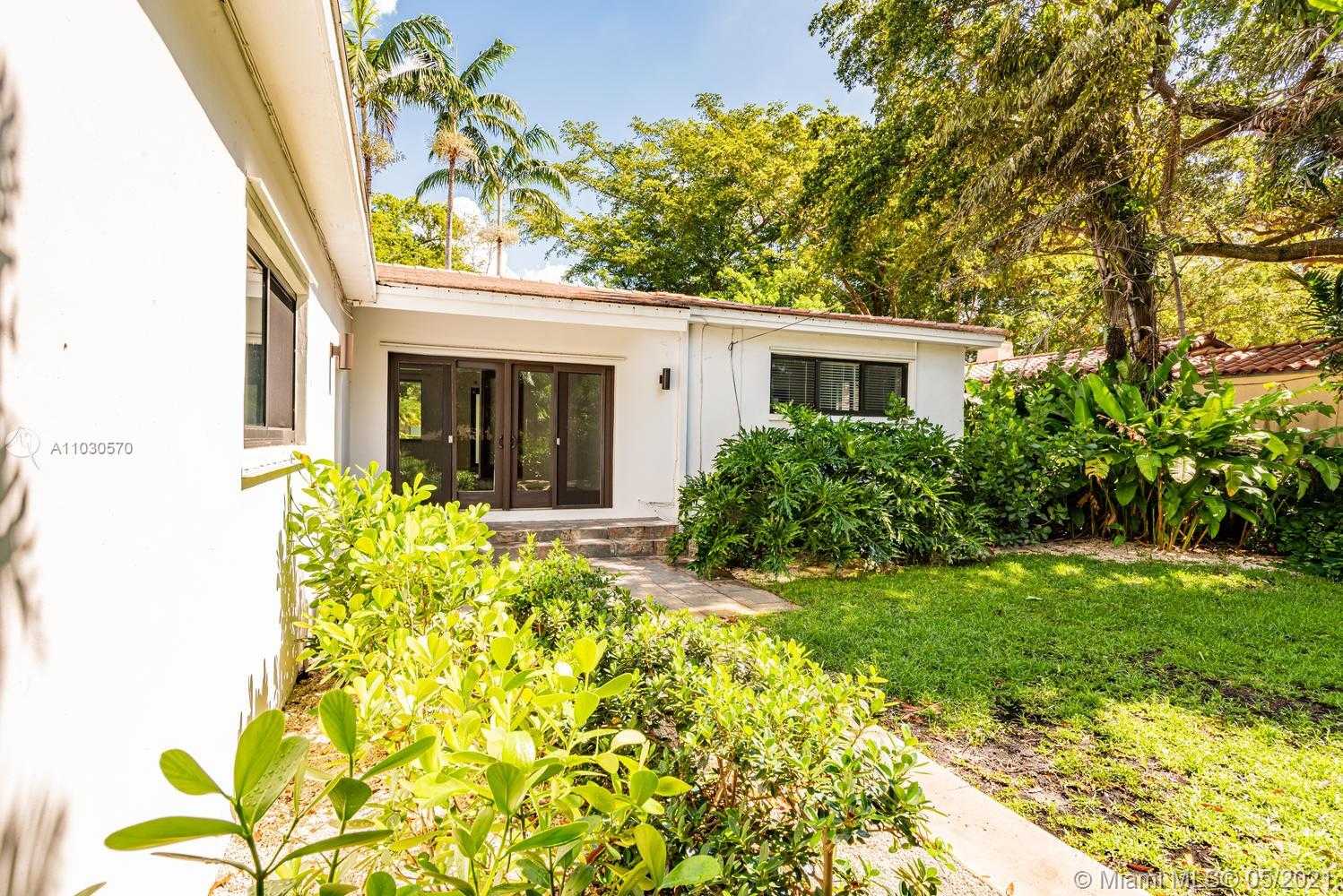 Small Image of 454 NORTH EAST 93 ST, Miami Shores Number 44