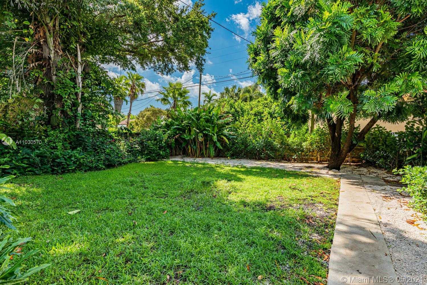 Small Image of 454 NORTH EAST 93 ST, Miami Shores Number 46