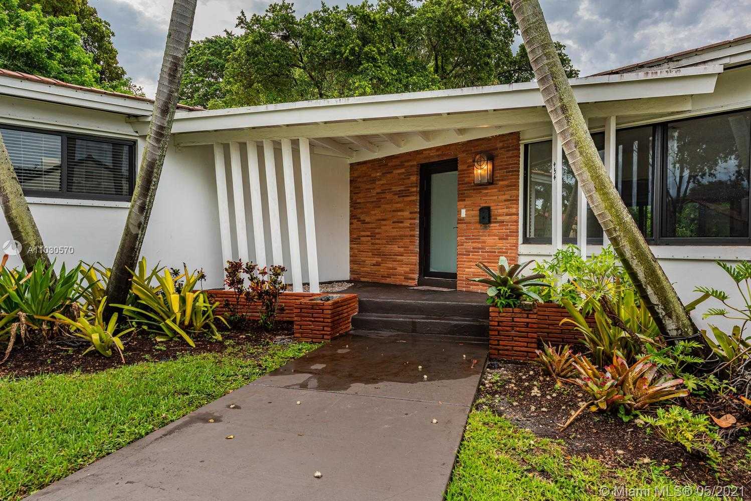 Small Image of 454 NORTH EAST 93 ST, Miami Shores Number 5