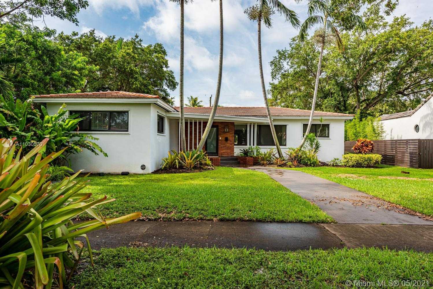 Small Image of 454 NORTH EAST 93 ST, Miami Shores Number 6