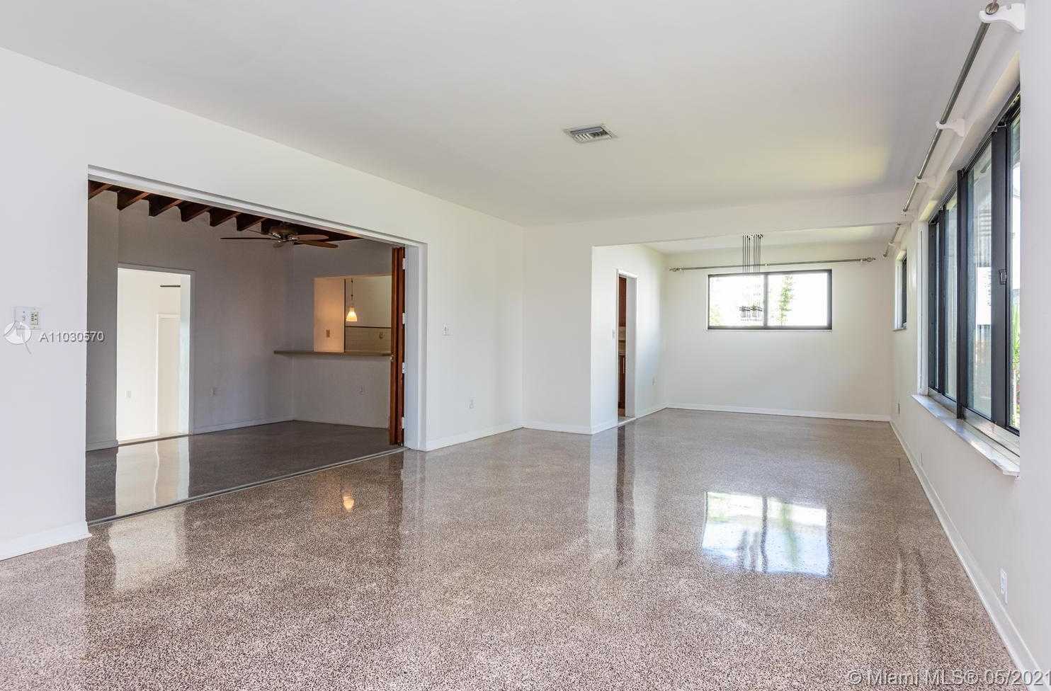 Small Image of 454 NORTH EAST 93 ST, Miami Shores Number 9