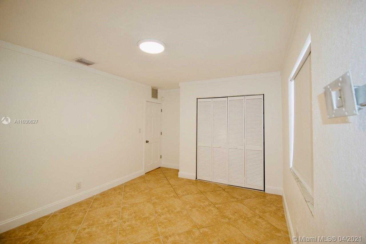 Small Image of 1139 NORTH WEST 1ST AVE, Fort Lauderdale Number 4