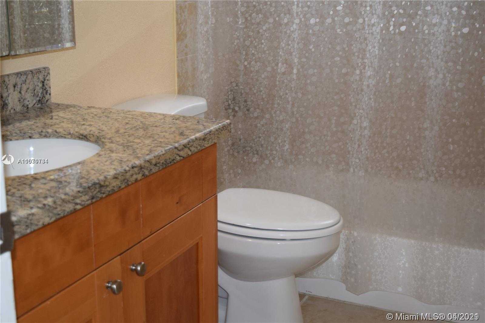 Small Image of 331 SANTANDER AVE #335, Coral Gables Number 4
