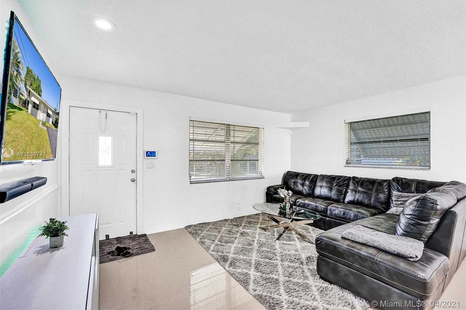 Small Image of 5404 NORTH WEST 25TH AVE, Tamarac Number 9