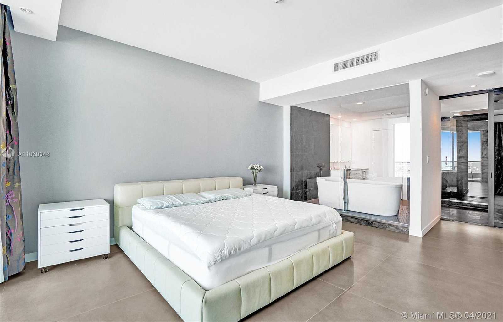 Small Image of 900 BISCAYNE BLVD #6205, Miami Number 19