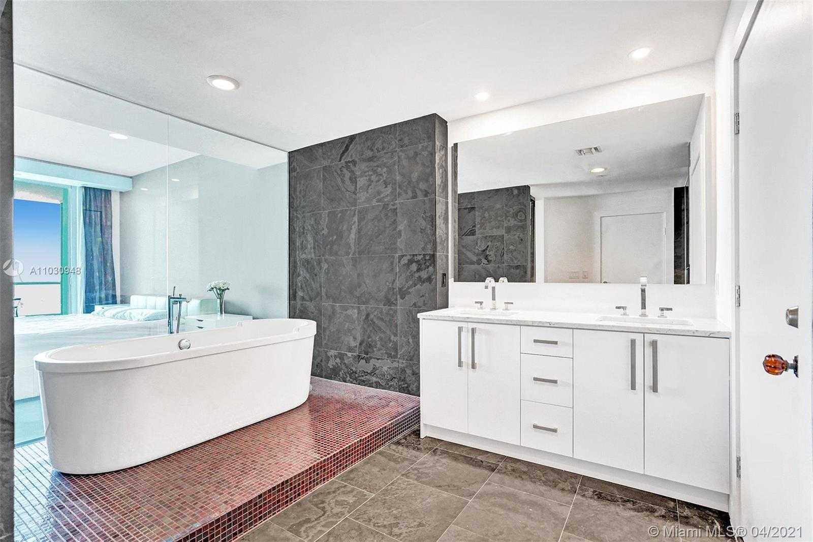 Small Image of 900 BISCAYNE BLVD #6205, Miami Number 22