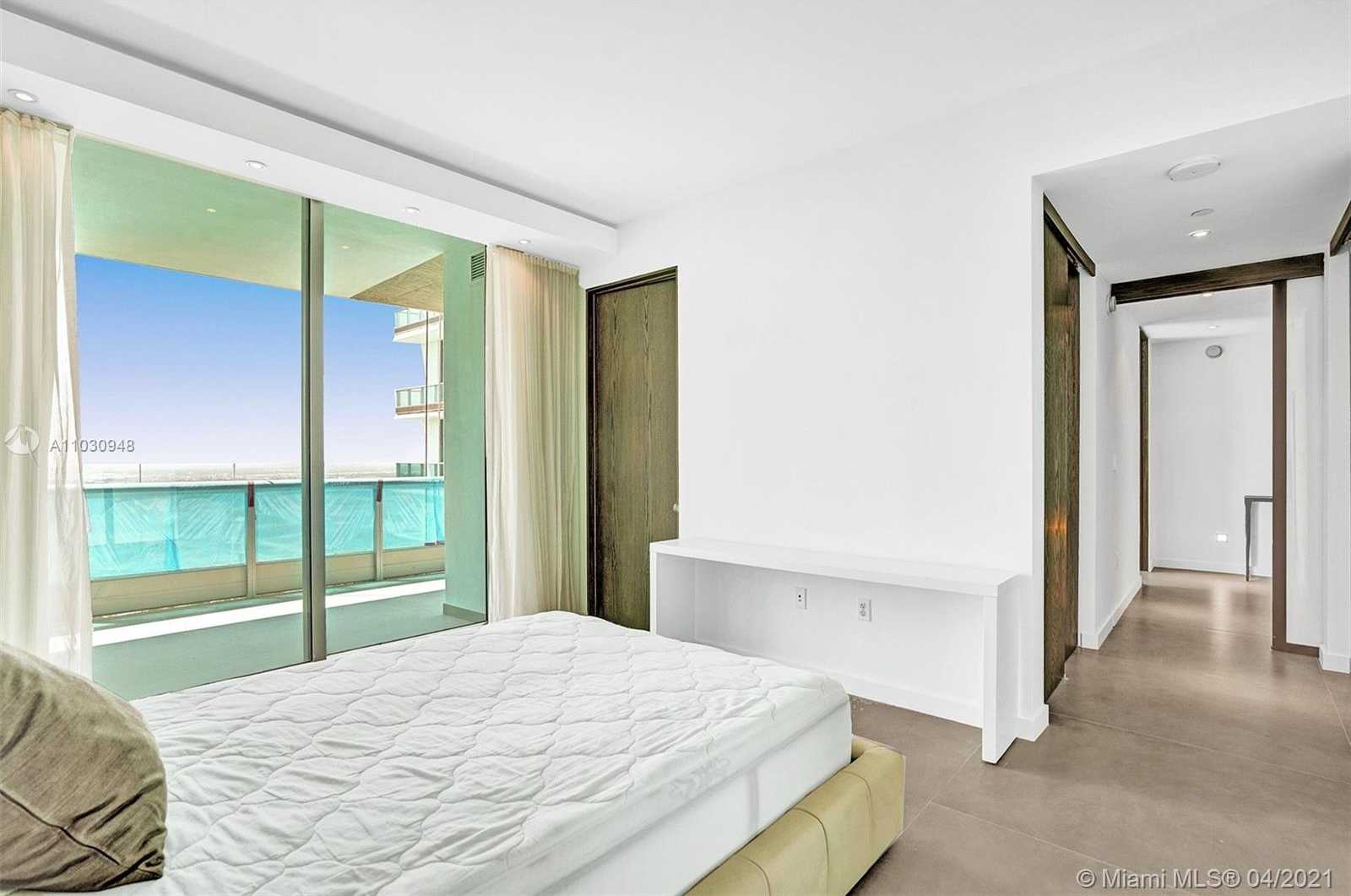 Small Image of 900 BISCAYNE BLVD #6205, Miami Number 36