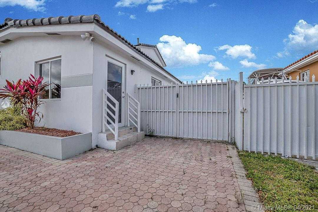 Small Image of 2134 SOUTH WEST 82ND PL #Side, Miami Number 2