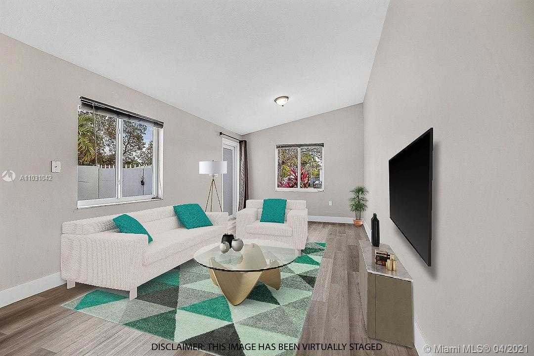 Small Image of 2134 SOUTH WEST 82ND PL #Side, Miami Number 7