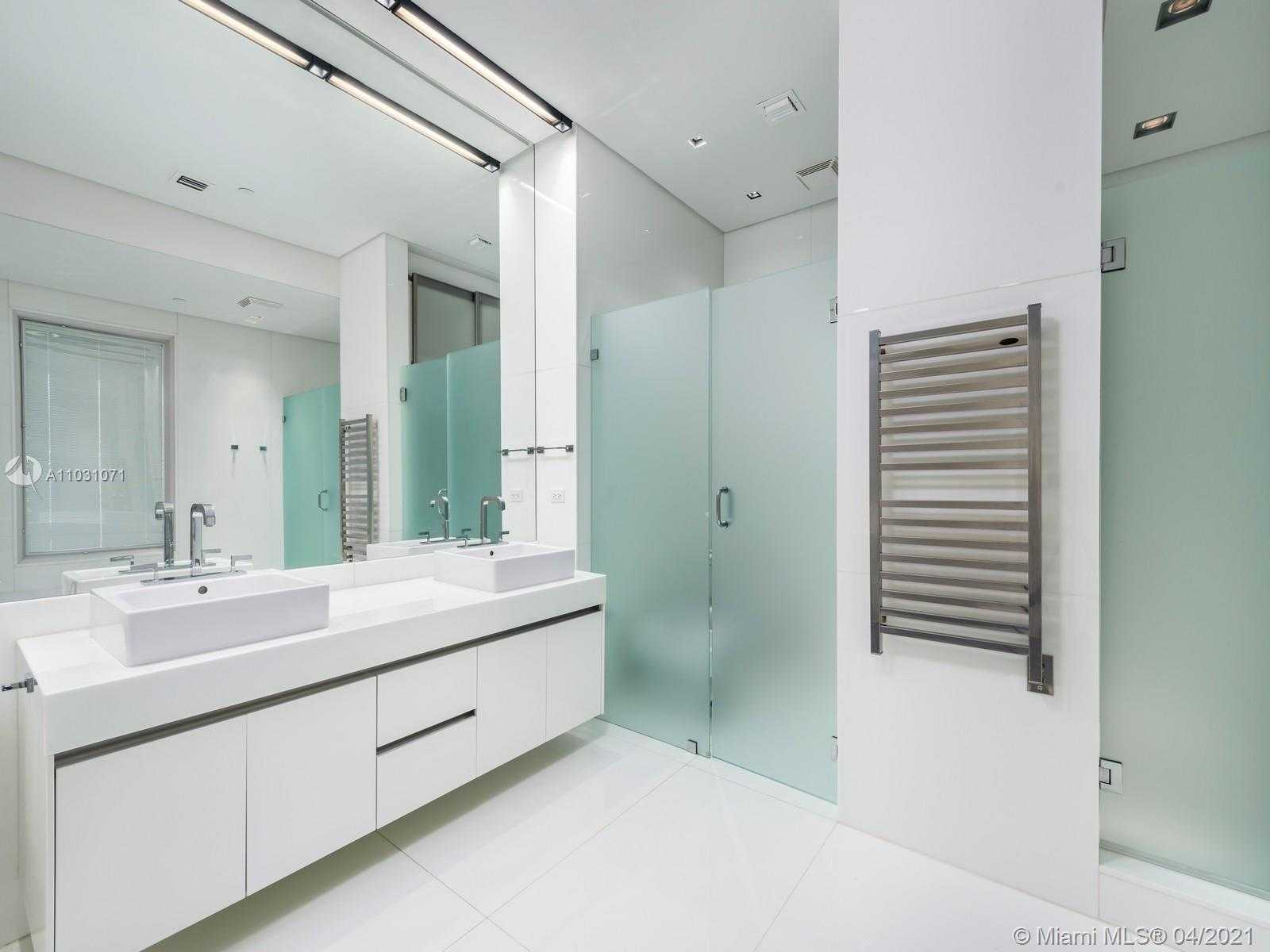 Small Image of 900 BRICKELL KEY BLVD #2903, Miami Number 26