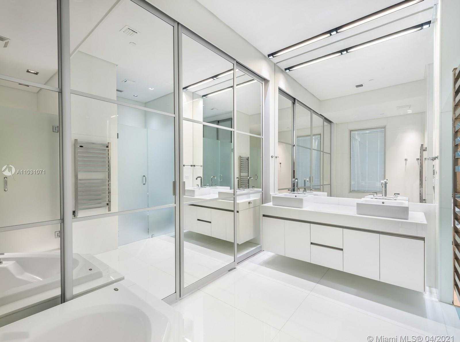 Small Image of 900 BRICKELL KEY BLVD #2903, Miami Number 28