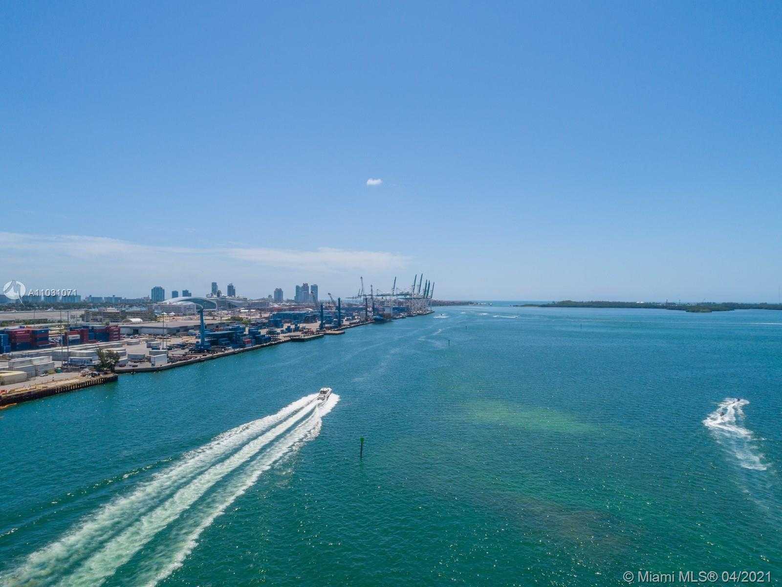 Small Image of 900 BRICKELL KEY BLVD #2903, Miami Number 5