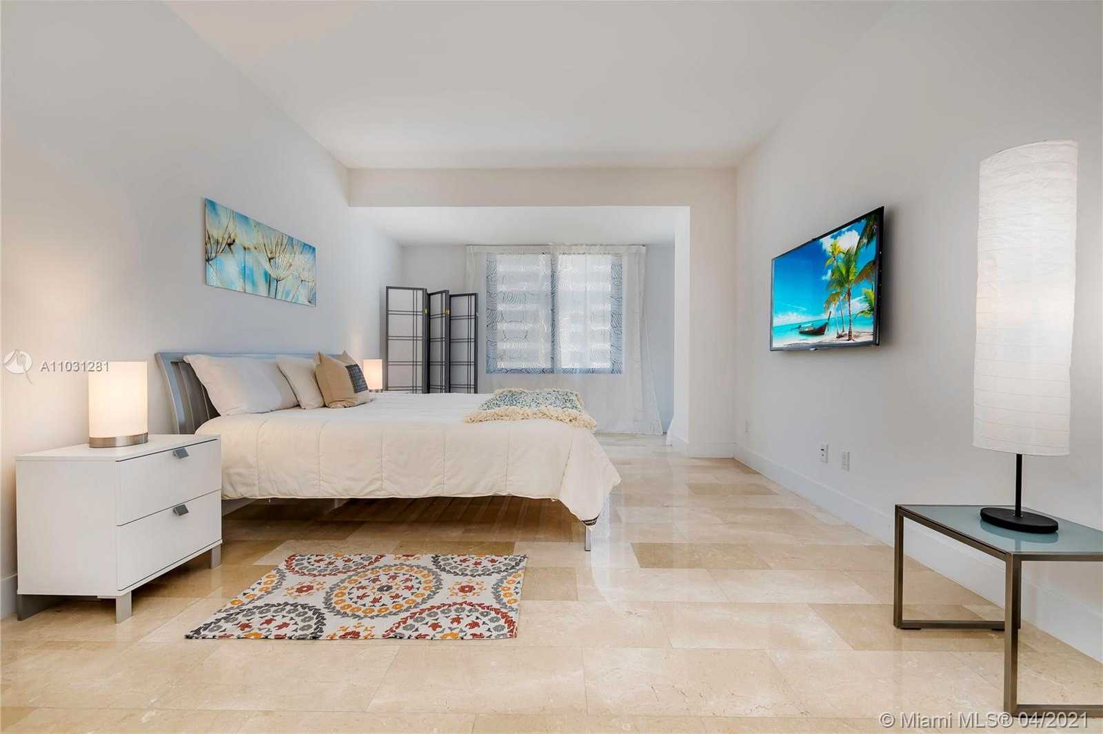Small Image of 201 CRANDON BLVD #724, Key Biscayne Number 10