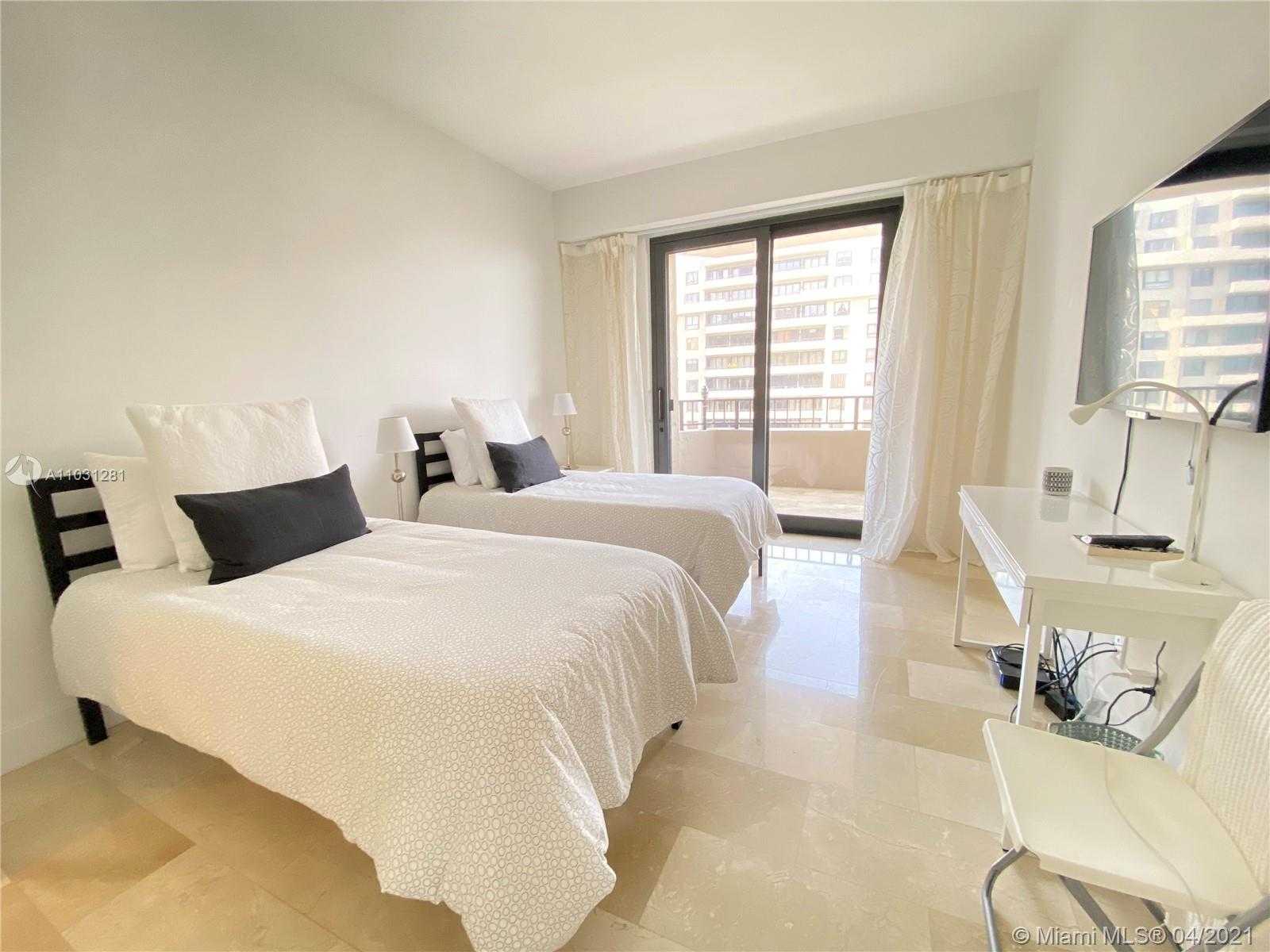 Small Image of 201 CRANDON BLVD #724, Key Biscayne Number 13