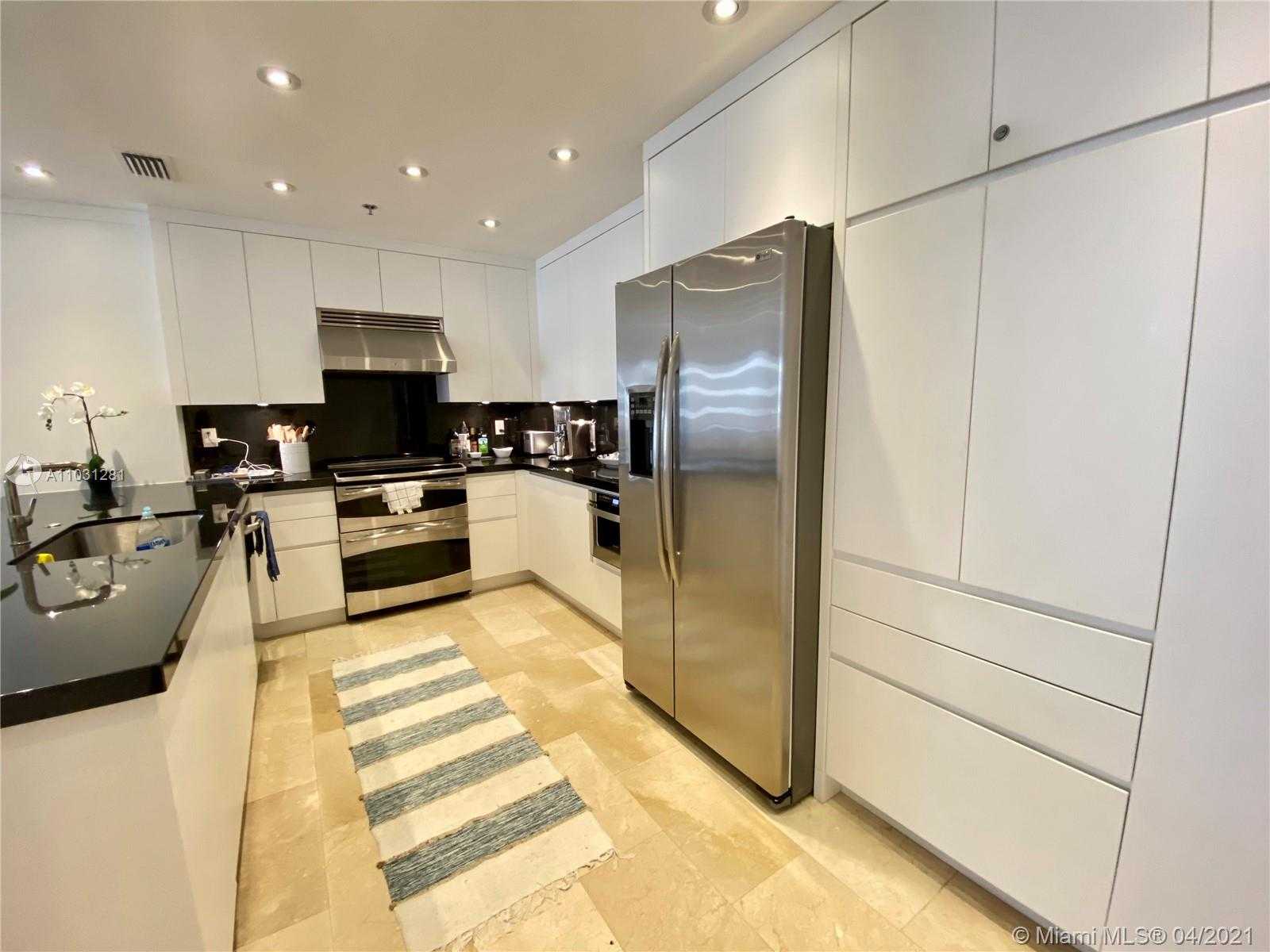 Small Image of 201 CRANDON BLVD #724, Key Biscayne Number 6