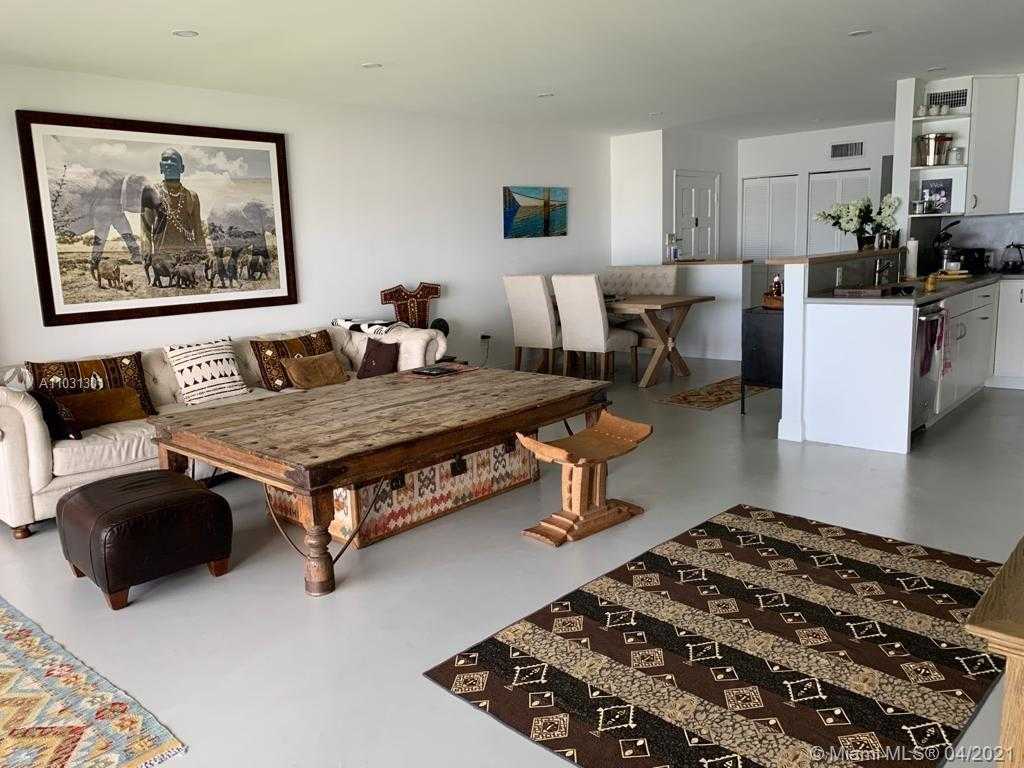 Small Image of 166 HARBOR DR #13C, Key Biscayne Number 2