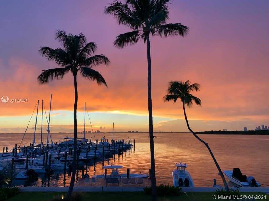 Small Image of 166 HARBOR DR #13C, Key Biscayne Number 3