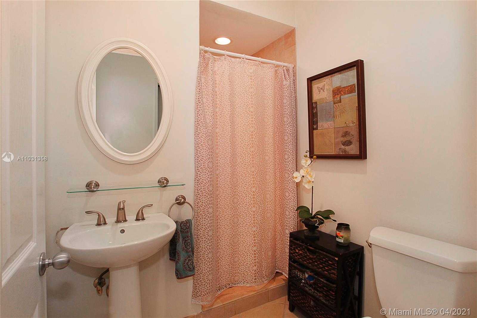 Small Image of 11149 SOUTH WEST 78 AV, Pinecrest Number 15