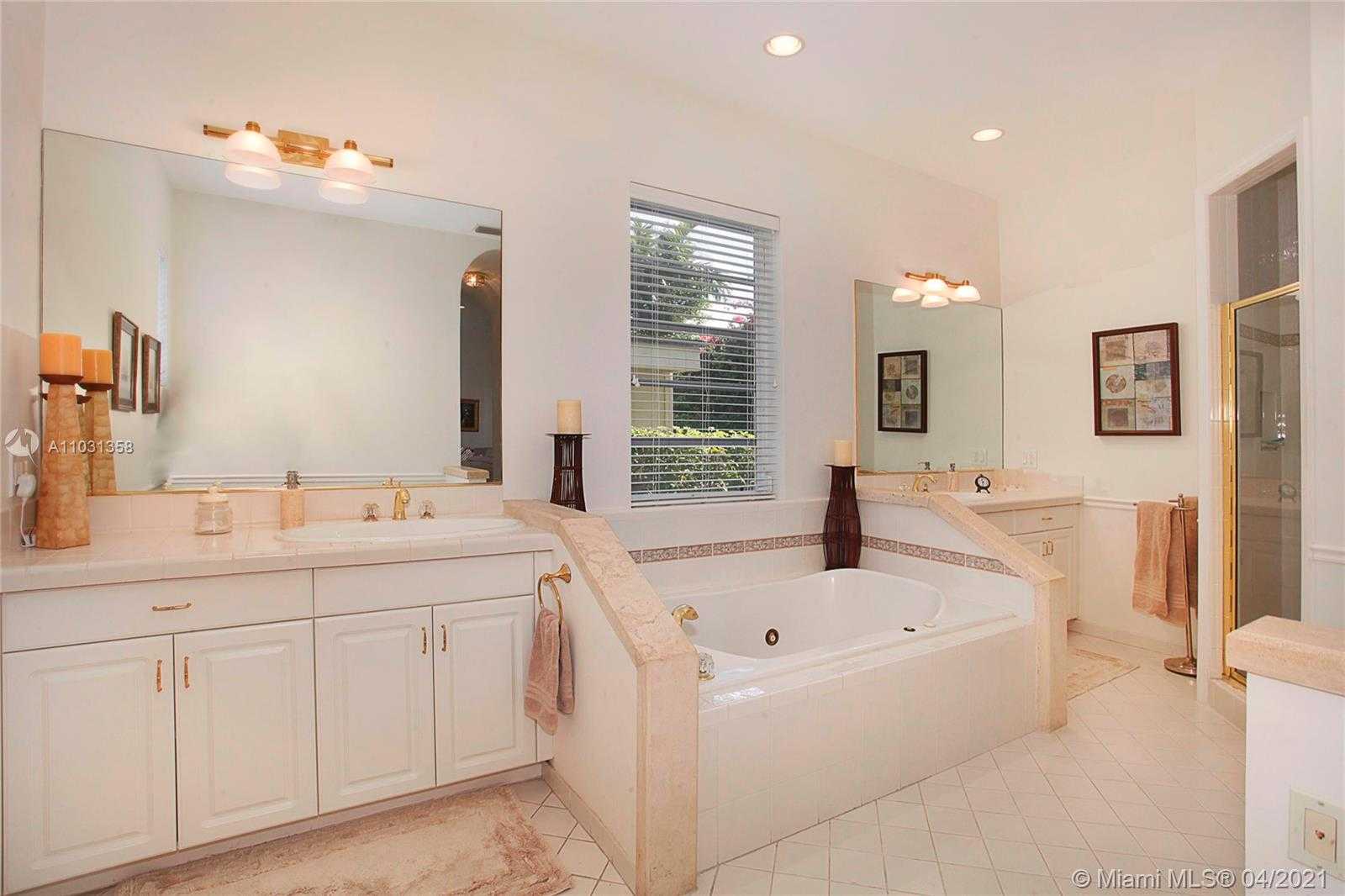 Small Image of 11149 SOUTH WEST 78 AV, Pinecrest Number 17