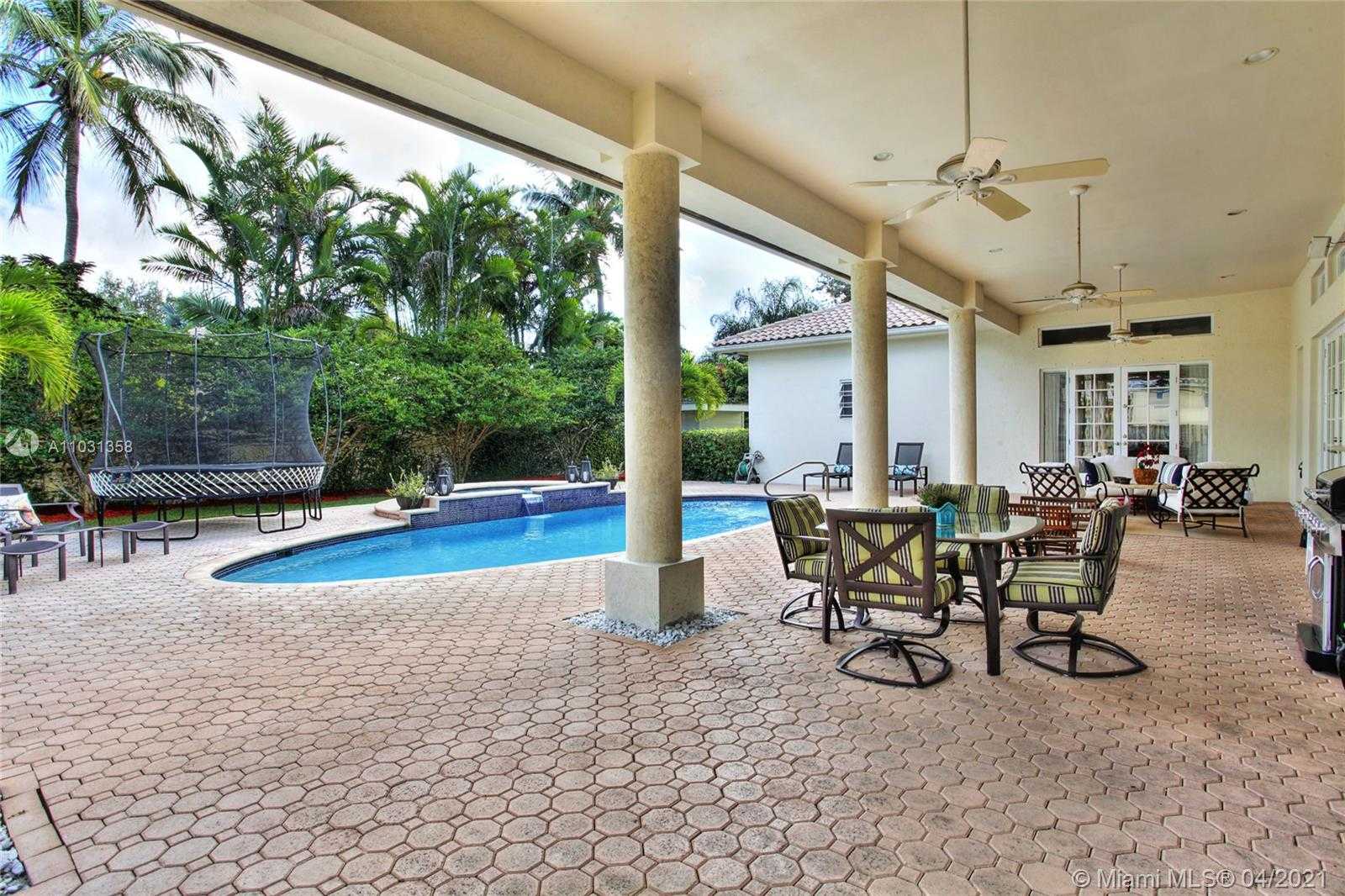 Small Image of 11149 SOUTH WEST 78 AV, Pinecrest Number 19