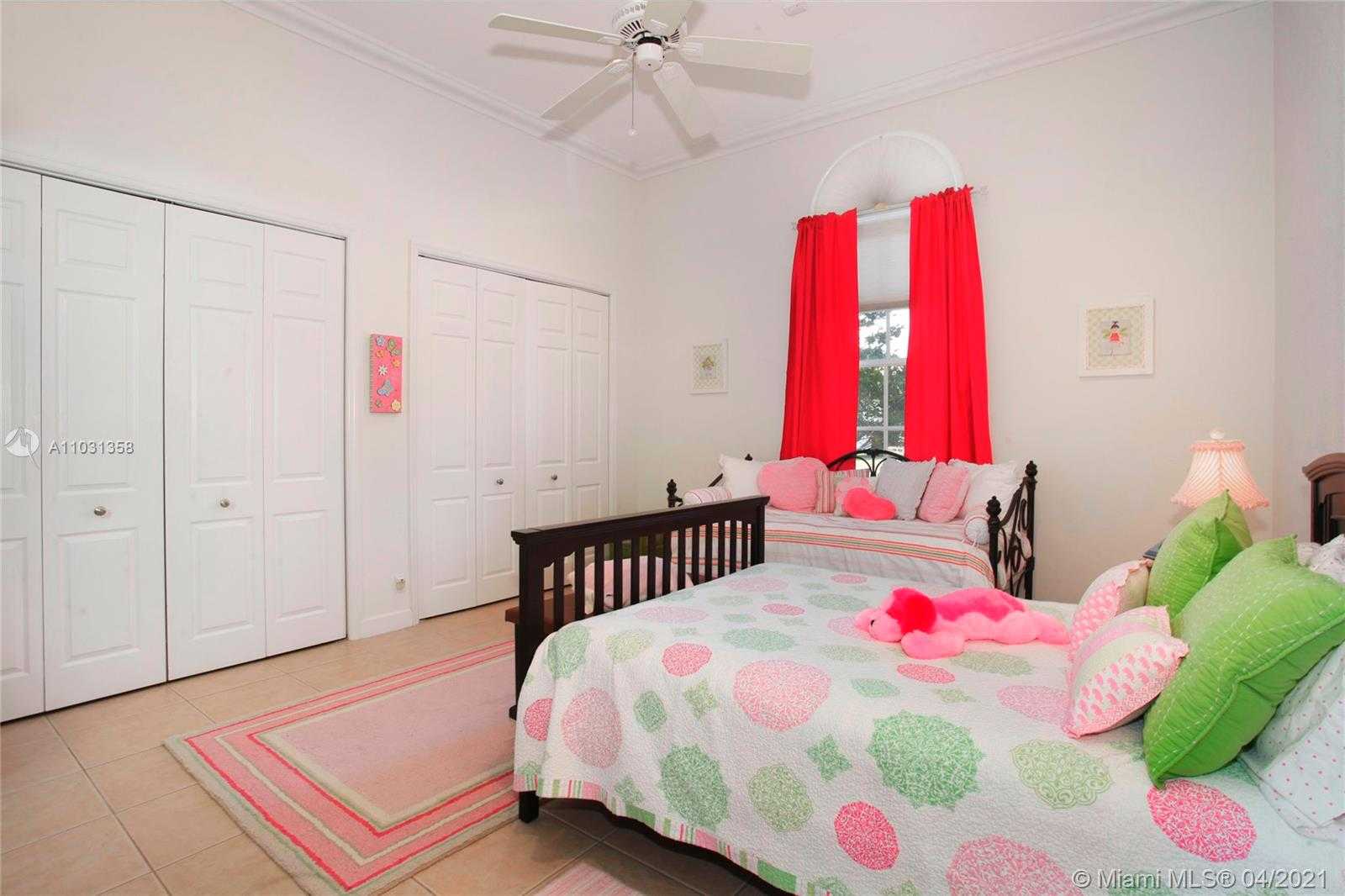Small Image of 11149 SOUTH WEST 78 AV, Pinecrest Number 21