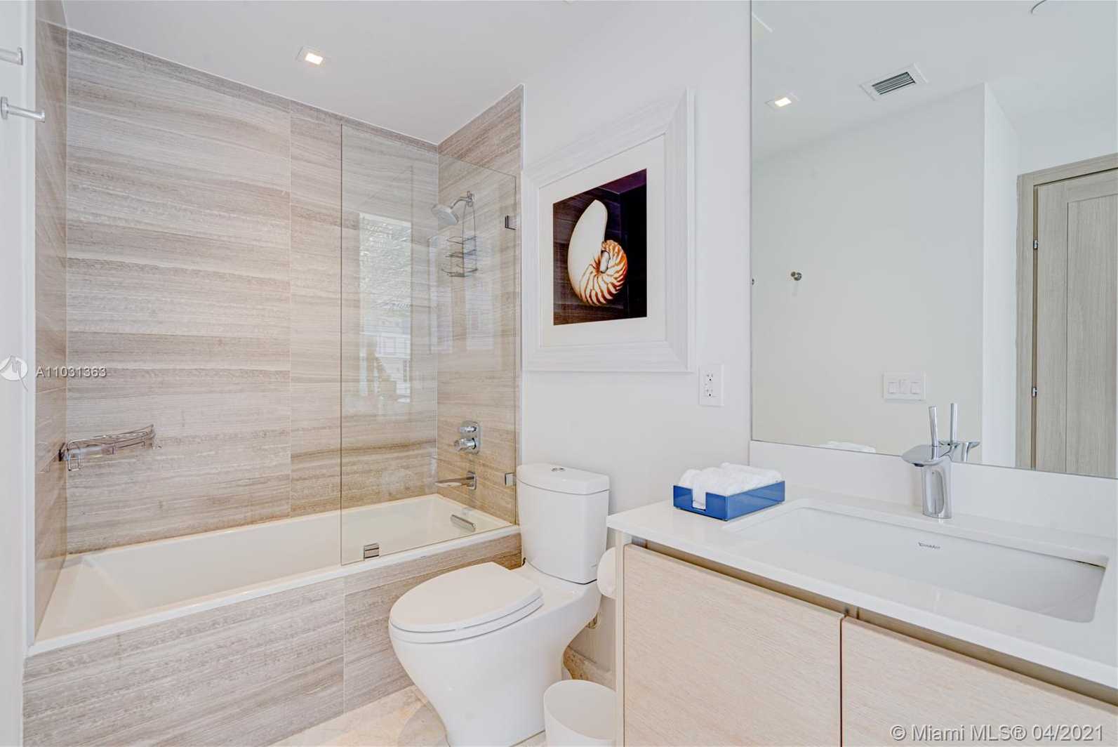 Small Image of 9501 COLLINS AVE #2, Surfside Number 16