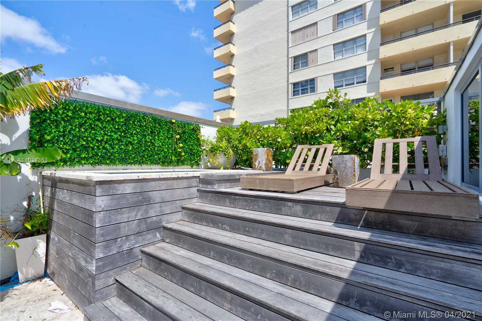 Small Image of 9501 COLLINS AVE #2, Surfside Number 26
