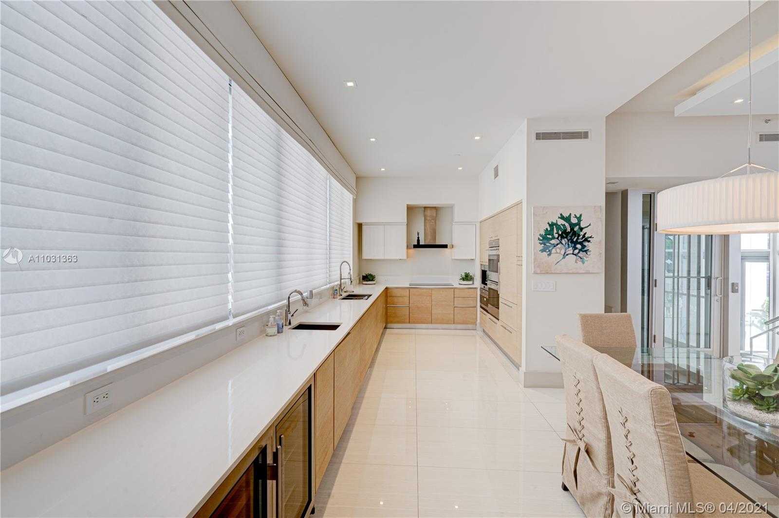 Small Image of 9501 COLLINS AVE #2, Surfside Number 6