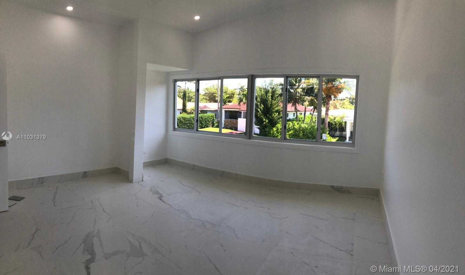 Small Image of 9257 BAY DR #., Surfside Number 3