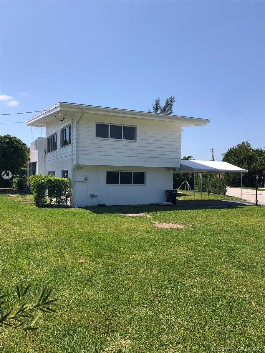 Small Image of 9257 BAY DR #., Surfside Number 6