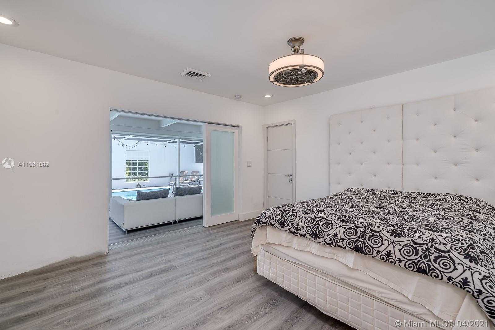 Small Image of 1779 MARIETTA, Fort Lauderdale Number 15