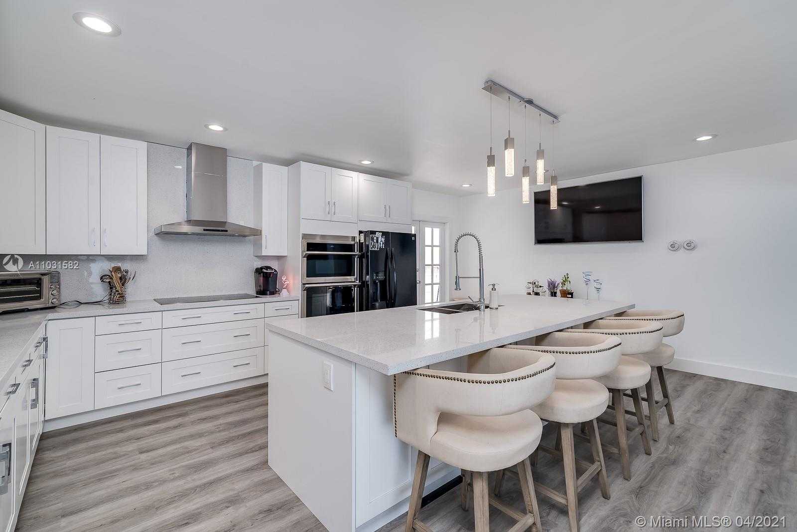 Small Image of 1779 MARIETTA, Fort Lauderdale Number 6