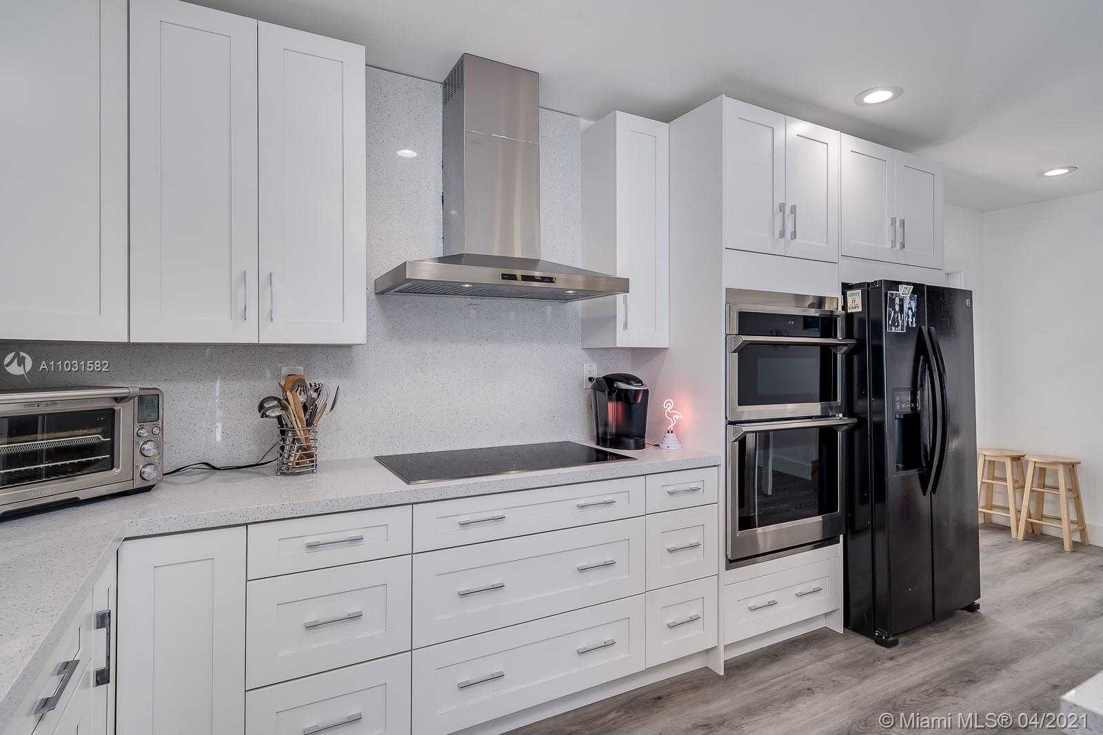 Small Image of 1779 MARIETTA, Fort Lauderdale Number 7