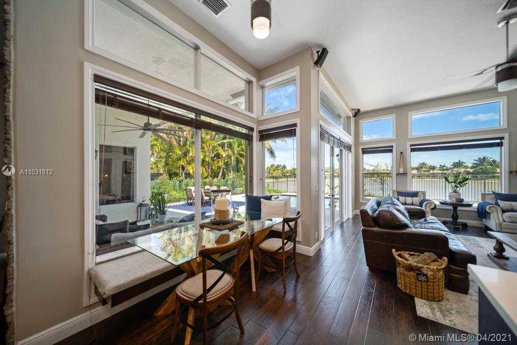 Small Image of 10668 WEST OAK MEADOW LN, Lake Worth Number 10