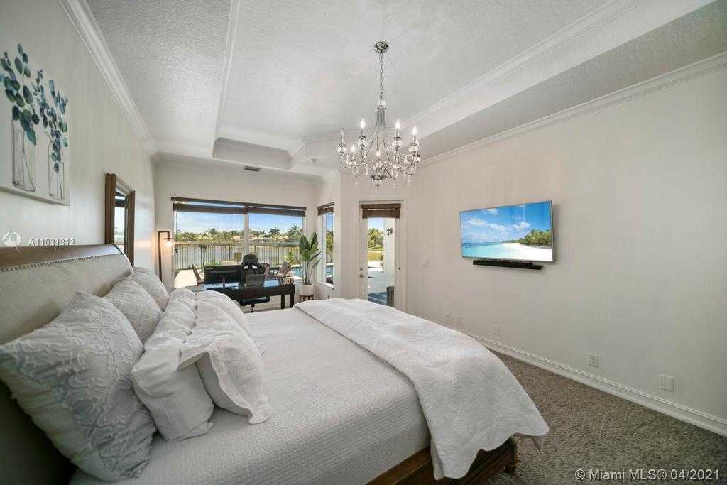 Small Image of 10668 WEST OAK MEADOW LN, Lake Worth Number 14