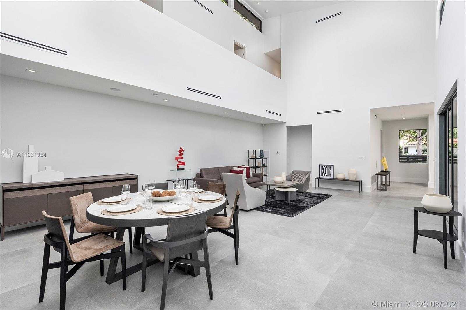 Small Image of 10 SAMANA DR, Miami Number 36