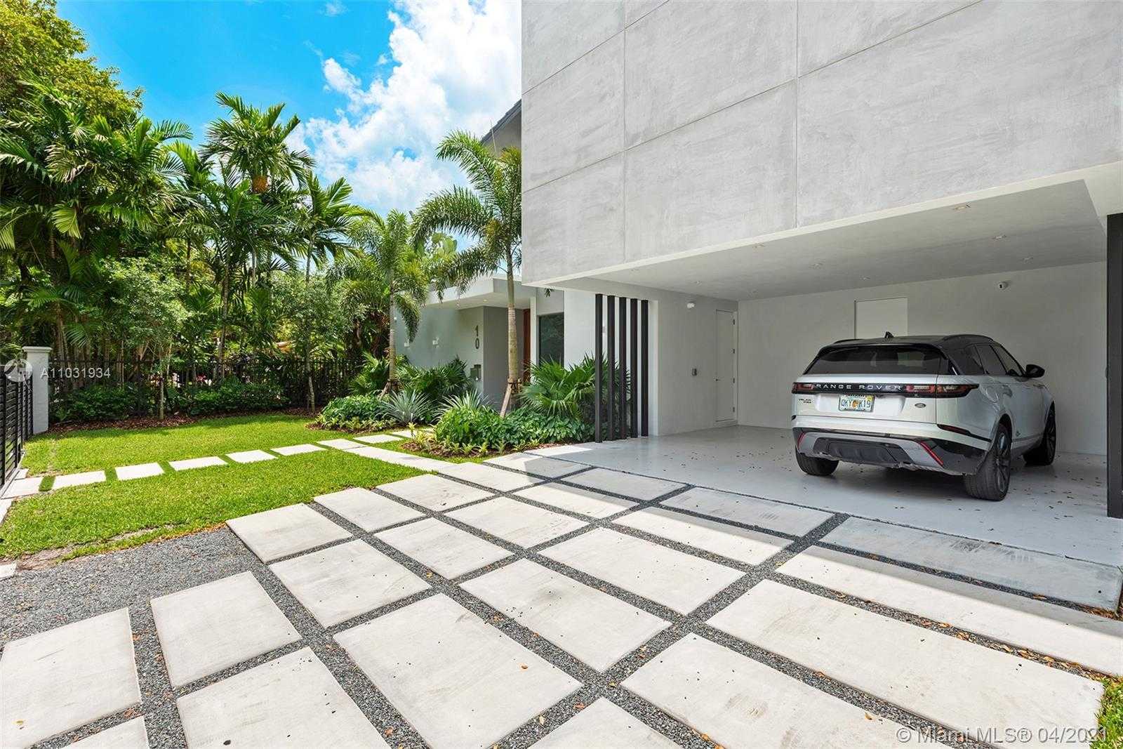 Small Image of 10 SAMANA DR, Miami Number 62