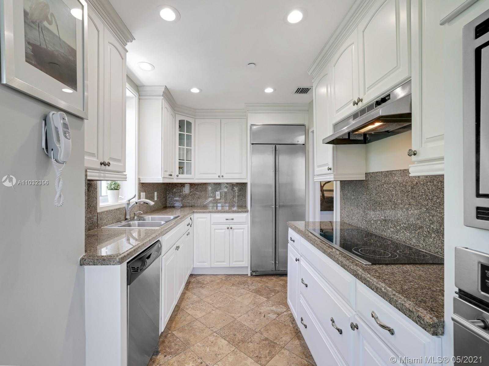 Small Image of 19126 FISHER ISLAND DR #19126, Miami Beach Number 10