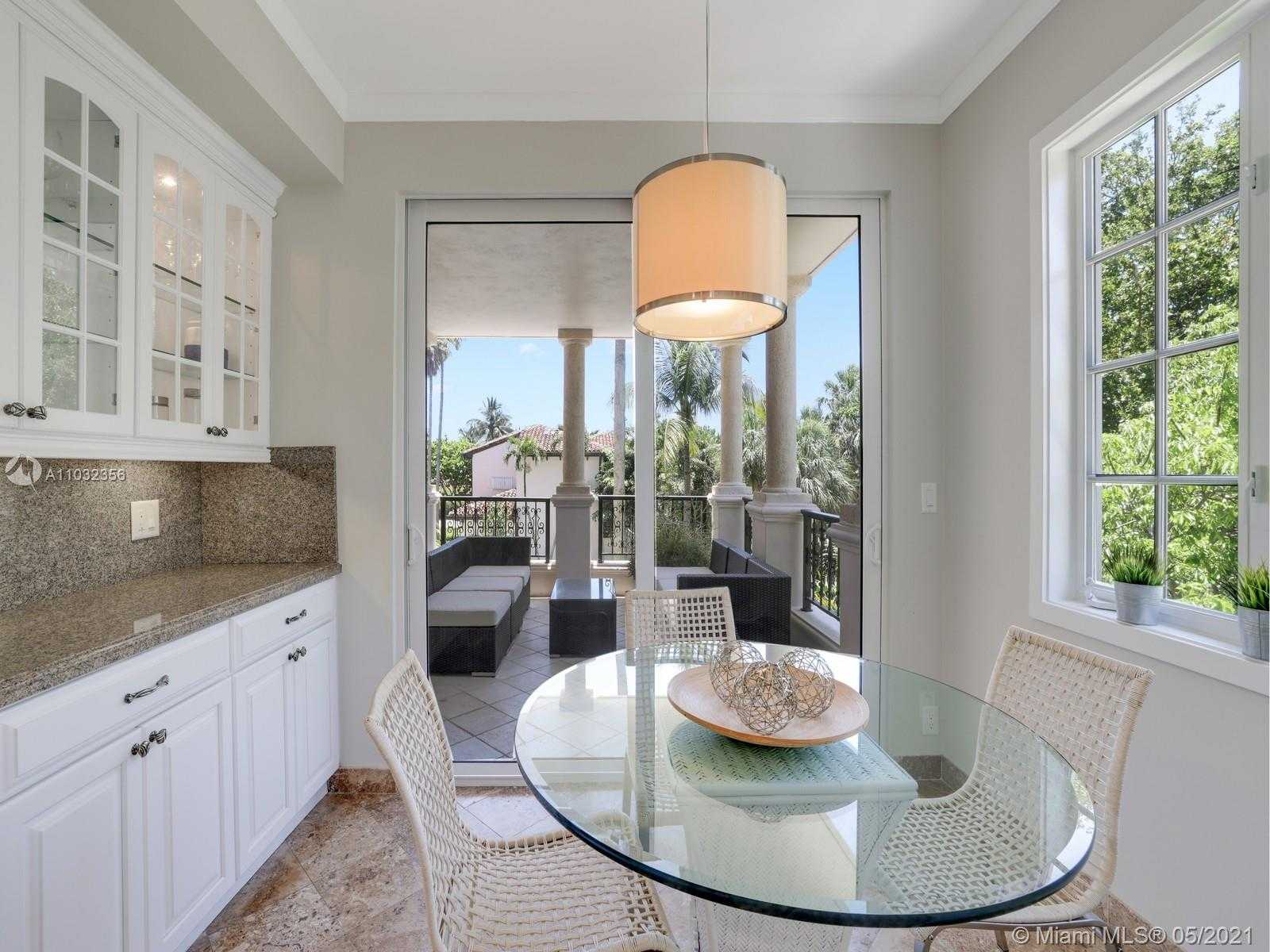 Small Image of 19126 FISHER ISLAND DR #19126, Miami Beach Number 12