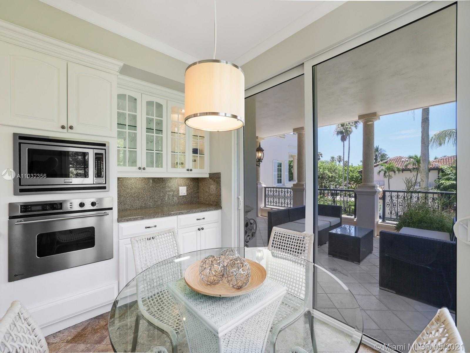 Small Image of 19126 FISHER ISLAND DR #19126, Miami Beach Number 13