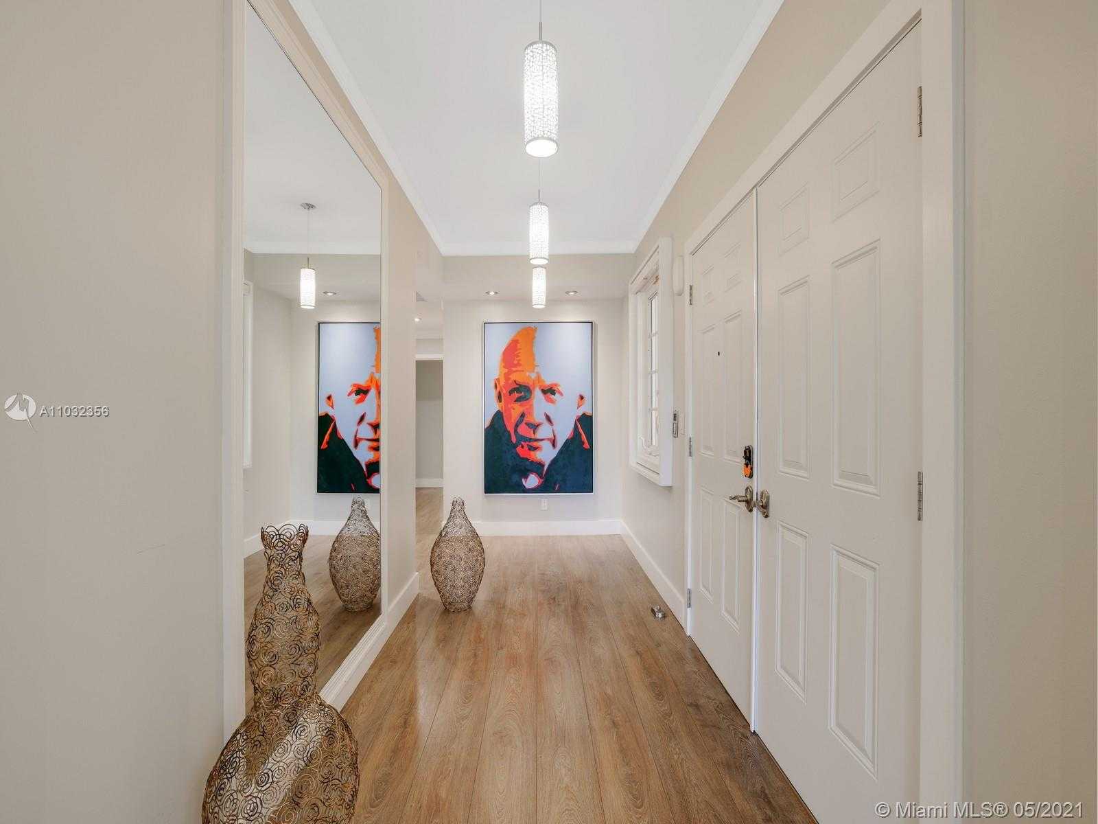 Small Image of 19126 FISHER ISLAND DR #19126, Miami Beach Number 14